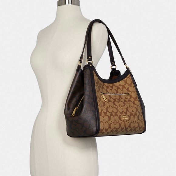 Brand New Coach Shoulder Bag - Picture 3 of 5